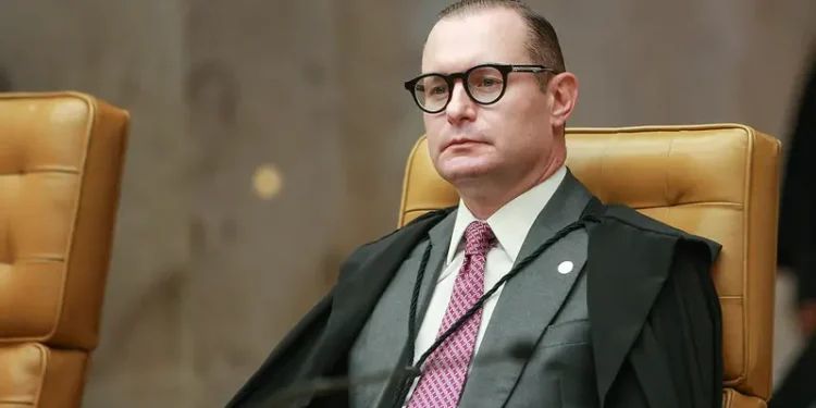 zanin-decide-contra-acao-de-rollemberg-que-tentava-impor-cpi-do-banco-master