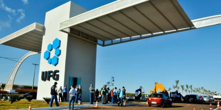 professor-da-ufg-e-demitido-apos-denuncias-de-assedio-sexual-e-moral