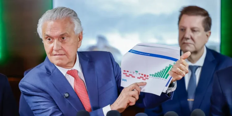 saneago-tem-lucro-recorde-e-investimentos-superam-r$-1-bi-em-2025