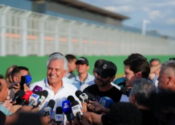 acordo-liderado-por-caiado-e-daniel-vilela-garante-cinco-edicoes-da-motogp-em-goiania