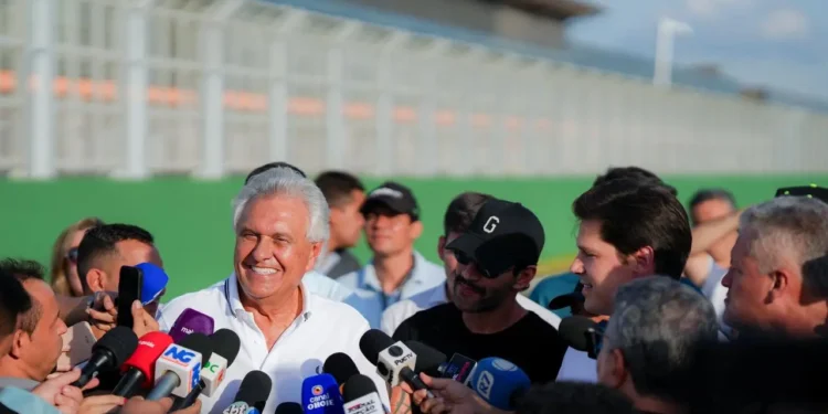 acordo-liderado-por-caiado-e-daniel-vilela-garante-cinco-edicoes-da-motogp-em-goiania