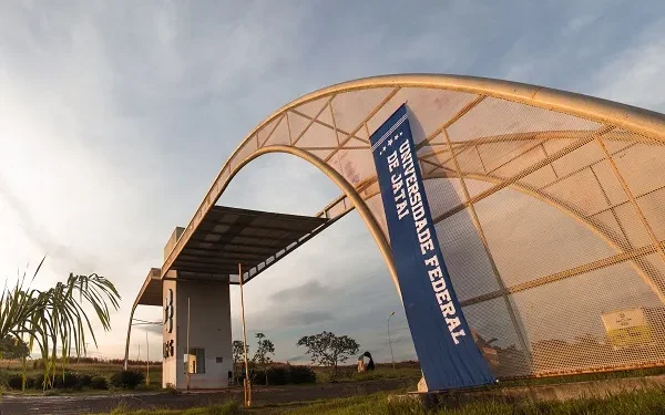 universidade-federal-de-jatai-ufj-lanca-concurso-para-magisterio-superior