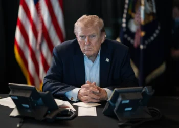 trump-anuncia-negociacao-com-ira-enquanto-teera-nega-dialogo