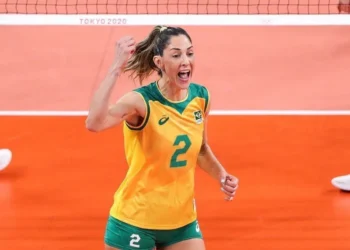 carol-gattaz-confirma-aposentadoria-e-se-despede-do-volei-aos-44-anos