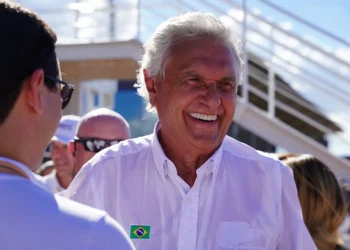 apos-desistencia-de-ratinho-junior,-psd-deve-lancar-caiado-a-presidencia