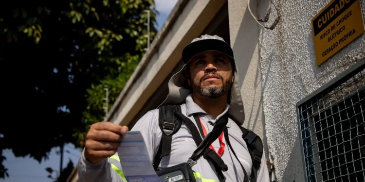 mais-de-237-mil-em-goias-podem-perder-desconto-na-conta-de-luz;-veja-como-evitar