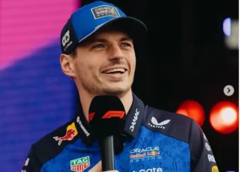 max-verstappen-exige-saida-de-jornalista-e-interrompe-coletiva-antes-do-gp-do-japao