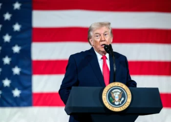 trump-afirma-que-teera-esta-“implorando”-por-um-acordo