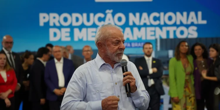 lula-defende-acesso-a-medicamentos-durante-visita-em-anapolis