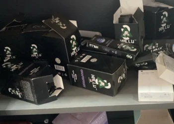 policia-civil-apreende-cigarros-eletronicos-com-thc-em-camelodromo-de-goiania