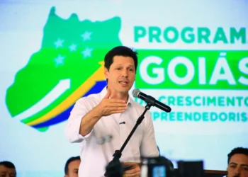 as-vesperas-da-posse,-daniel-vilela-mira-forca-politica-no-entorno-e-na-capital