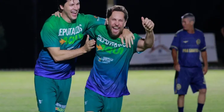 apos-parentes-nas-vices-da-oposicao,-daniel-esta-entre-2