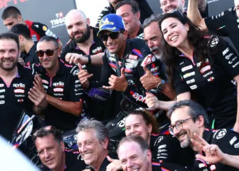 martin-vence-sprint-nas-americas,-assume-lideranca-e-encerra-jejum-na-motogp