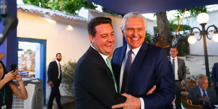 ratinho-jr.-elogia-psd-por-escolher-caiado-para-disputar-presidencia