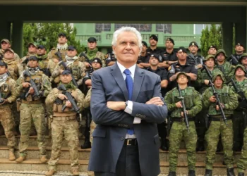 com-investimentos-e-queda-na-criminalidade,-caiado-conclui-ciclo-em-goias