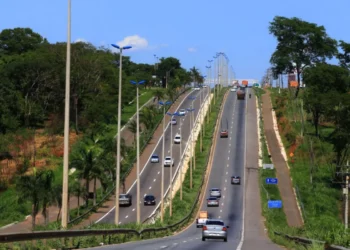 interdicao-na-go-060-altera-transito-entre-trindade-e-goiania-para-obras-no-asfalto;-veja