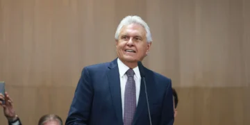 caiado-inicia-agenda-nacional-com-acenos-e-encara-desafio-no-psd 
