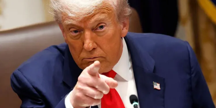 trump-adia-ataque-ao-ira-por-duas-semanas-apos-mediacao-do-paquistao;-cessar-fogo-e-anunciado