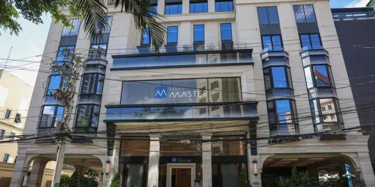 mensagens-revelam-que-vorcaro-minimizou-crise-do-banco-master-antes-da-liquidacao-pelo-bc