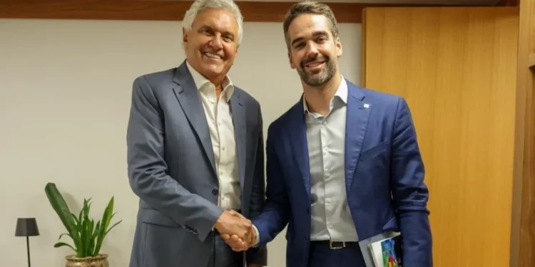 leite-se-desculpa-e-declara-apoio-a-caiado