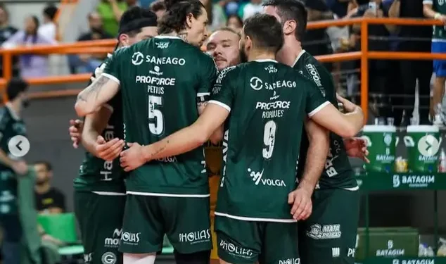 goias-volei-luta,-mas-e-superado-pelo-cruzeiro-e-se-despede-nas-quartas-da-superliga