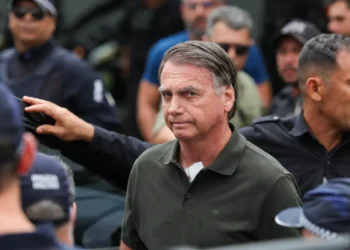 boletim-medico-aponta-fadiga-e-desequilibrio-em-jair-bolsonaro-durante-prisao-domiciliar