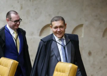 chegada-de-nunes-marques-ao-comando-do-tse-ocorre-em-momento-sensivel