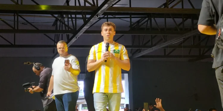 “esse-ano-vai-ser-guerra”,-diz-nikolas-em-goiania-sobre-eleicoes-de-2026
