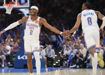 playoffs-da-nba-tem-duelos-confirmados-e-aguardam-ultimas-vagas