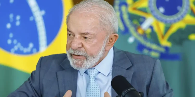 lula-confirma-intencao-de-disputar-reeleicao-e-critica-adversarios