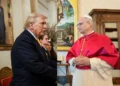 trump-segue-com-ataques-contra-papa-leao-xiv:-“ele-nao-deveria-falar-sobre-guerra”