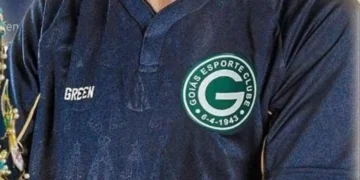 goias-aposta-na-fe:-clube-prepara-camisa-inspirada-no-divino-pai-eterno