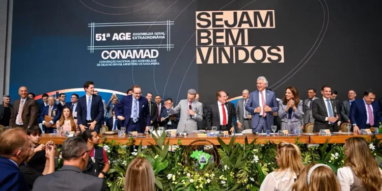 politicos-fazem-peregrinacao-a-conamad-por-apoio-eleitoral-e-messias-no-stf