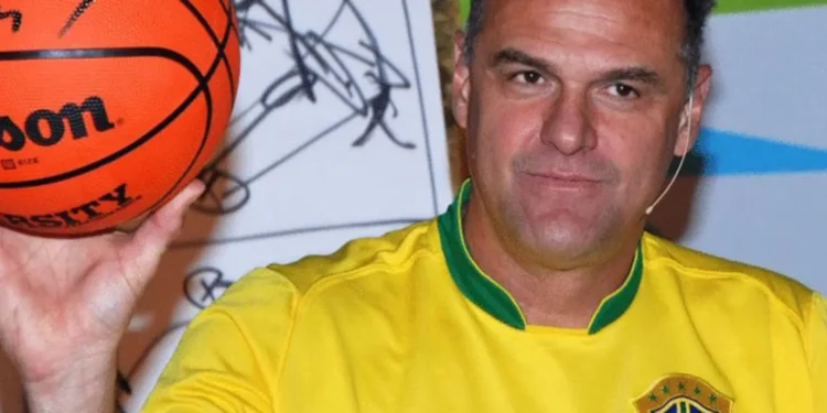 porque-oscar-schmmidt-recusou-a-nba-e-de-onde-vem-o-apelido-“mao-santa”