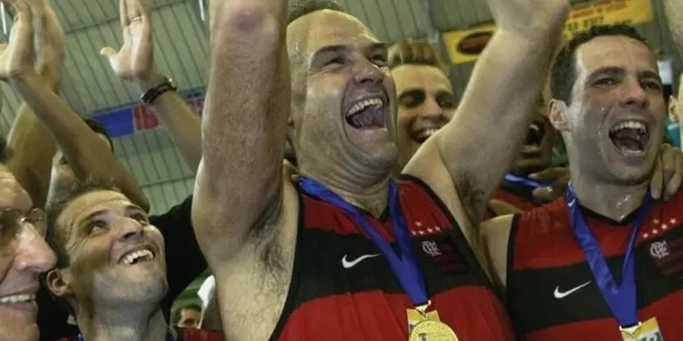 flamengo-aposenta-camisa-14-e-eterniza-oscar-schmidt