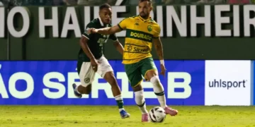 cuiaba-aproveita-erros-e-vence-goias-com-autoridade-no-segundo-tempo