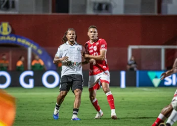 racismo-no-oba-gera-reacao-internacional-e-pode-punir-vila-nova