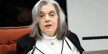 carmen-lucia-vota-para-condenar-eduardo-bolsonaro-por-difamacao