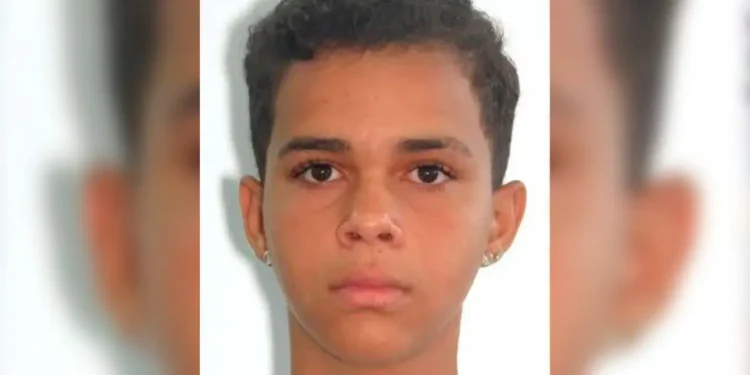 mae-e-filho-vao-a-julgamento-por-morte-de-adolescente-na-porta-de-escola-em-anapolis