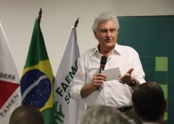 caiado-rebate-criticas-de-lula-por-acordo-de-terras-raras-com-os-eua