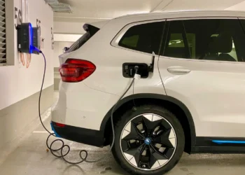 industria-automotiva,-terras-raras-e-energia-limpa-colocam-goias-na-rota-da-mobilidade-do-futuro