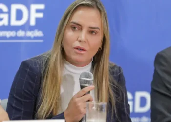 gdf-determina-corte-de-ate-25%-em-contratos-e-impoe-novas-regras-para-gastos-publicos