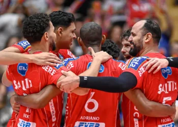 superliga-masculina-pode-definir-finalistas-nesta-segunda-feira;-veja