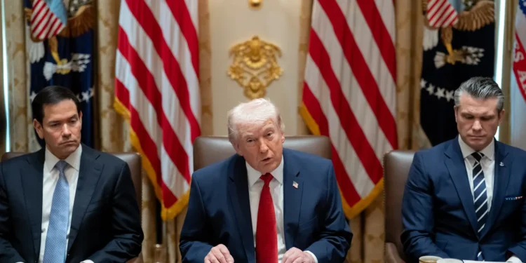 eua-avaliam-proposta-do-ira-para-reabrir-o-estreito-de-ormuz