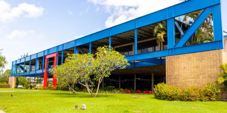 detran-al-abre-concurso-com-116-vagas-e-salarios-de-ate-r$-7,8-mil