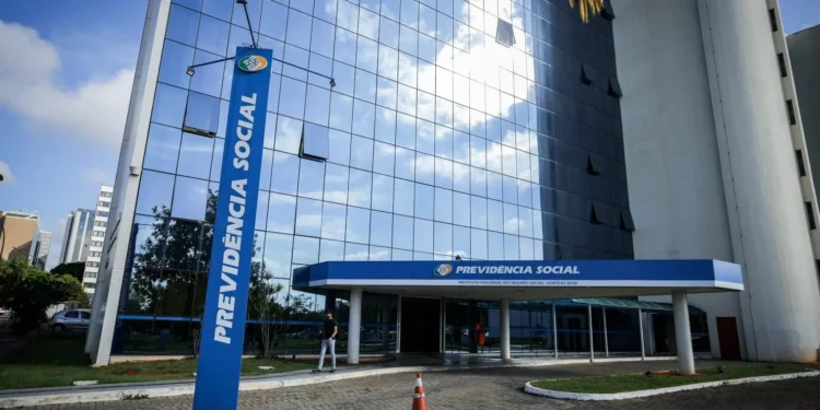 inss-muda-regra-e-restringe-novos-pedidos-de-aposentadoria,-pensao-e-bpc;-entenda-o-que-muda