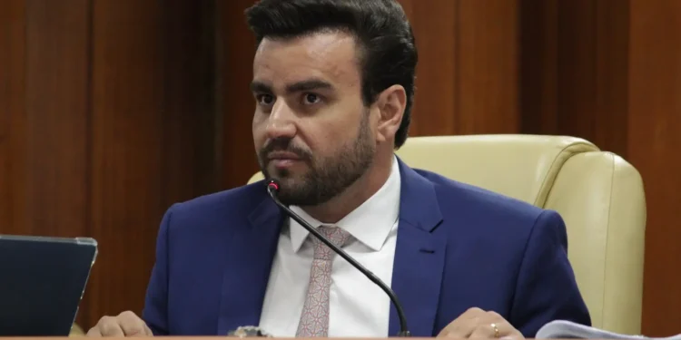 reuniao-da-ccj-nao-deve-analisar-projetos-do-paco