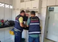 procon-goias-apreende-quase-450-latas-de-cerveja-vencidas-em-distribuidora-de-jandaia
