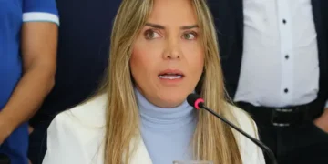 celina-leao-evita-detalhar-crise-do-brb,-mas-diz-que-solucao-tecnica-ja-esta-encaminhada