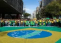 direita-e-esquerda-ocupam-espacos-distintos-no-1o-de-maio-em-sao-paulo